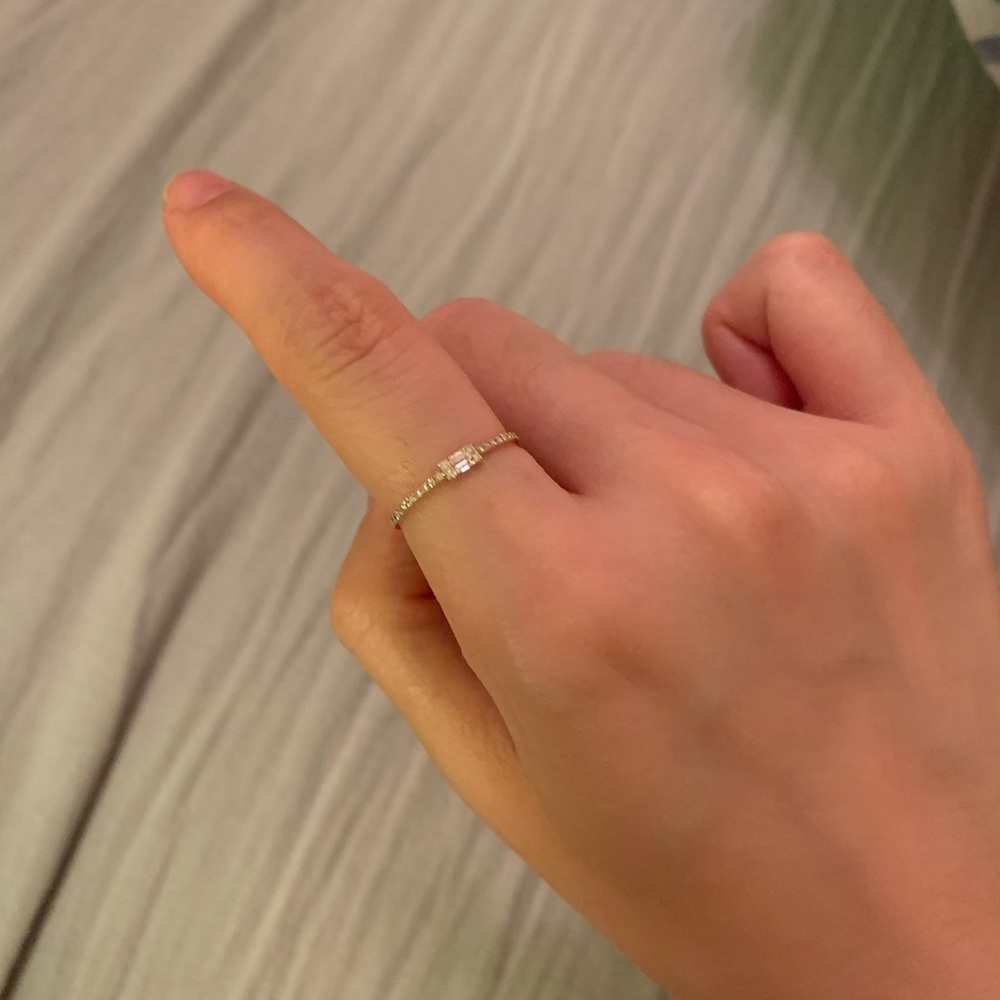 Solid yellow gold 14k ring baguette diamonds
